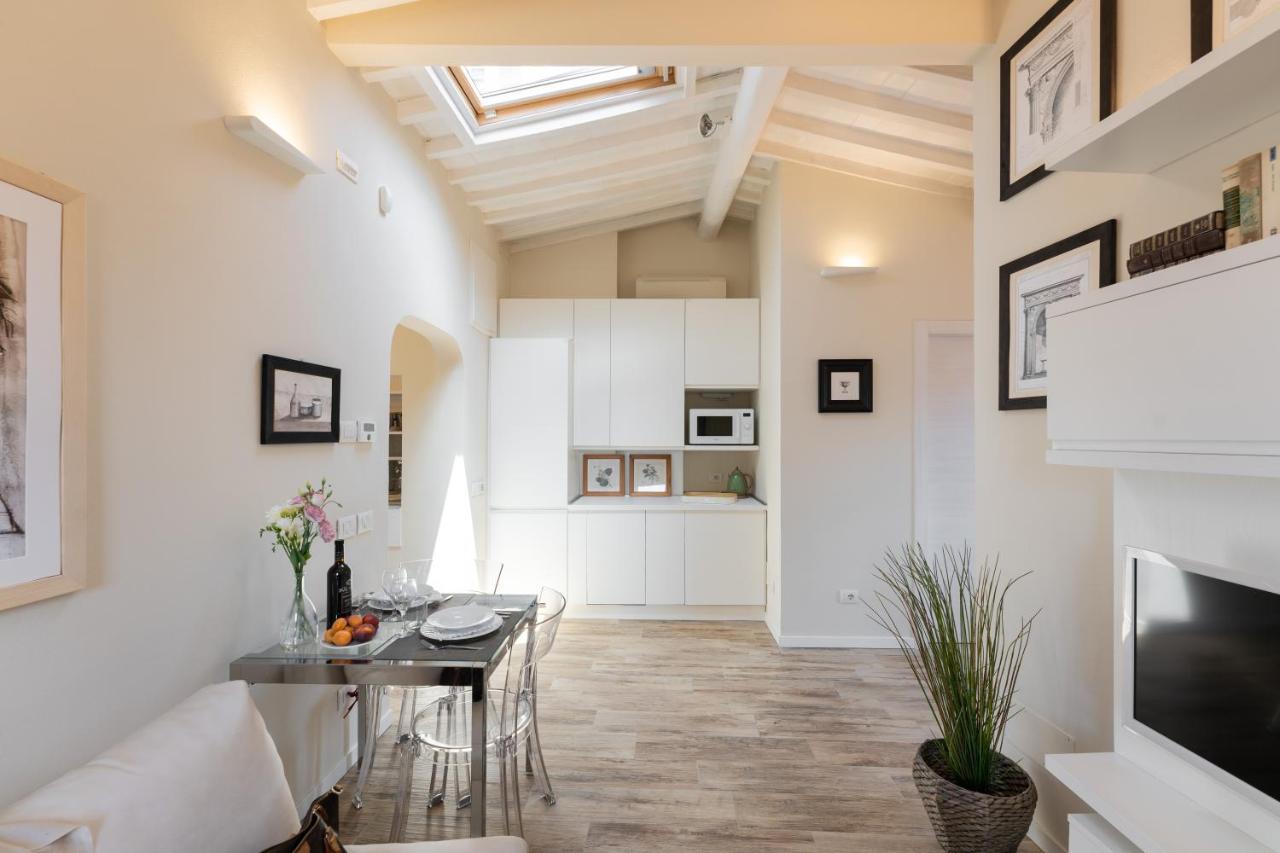 Terrace In Piazza Strozzi-center Of Appartement *